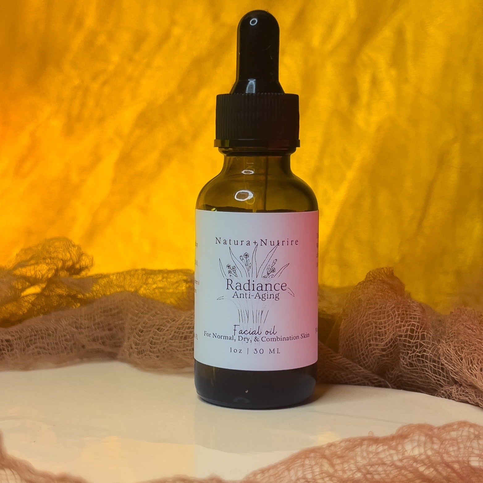 Radiance Facial Oil | 1oz - Natura Nutrire Botanical Skincare